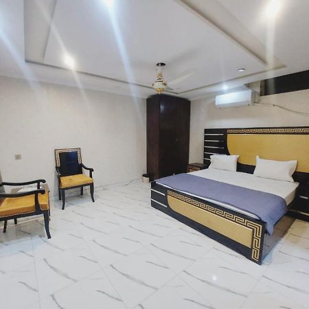 Hotel White Pearl Лахор Екстериор снимка