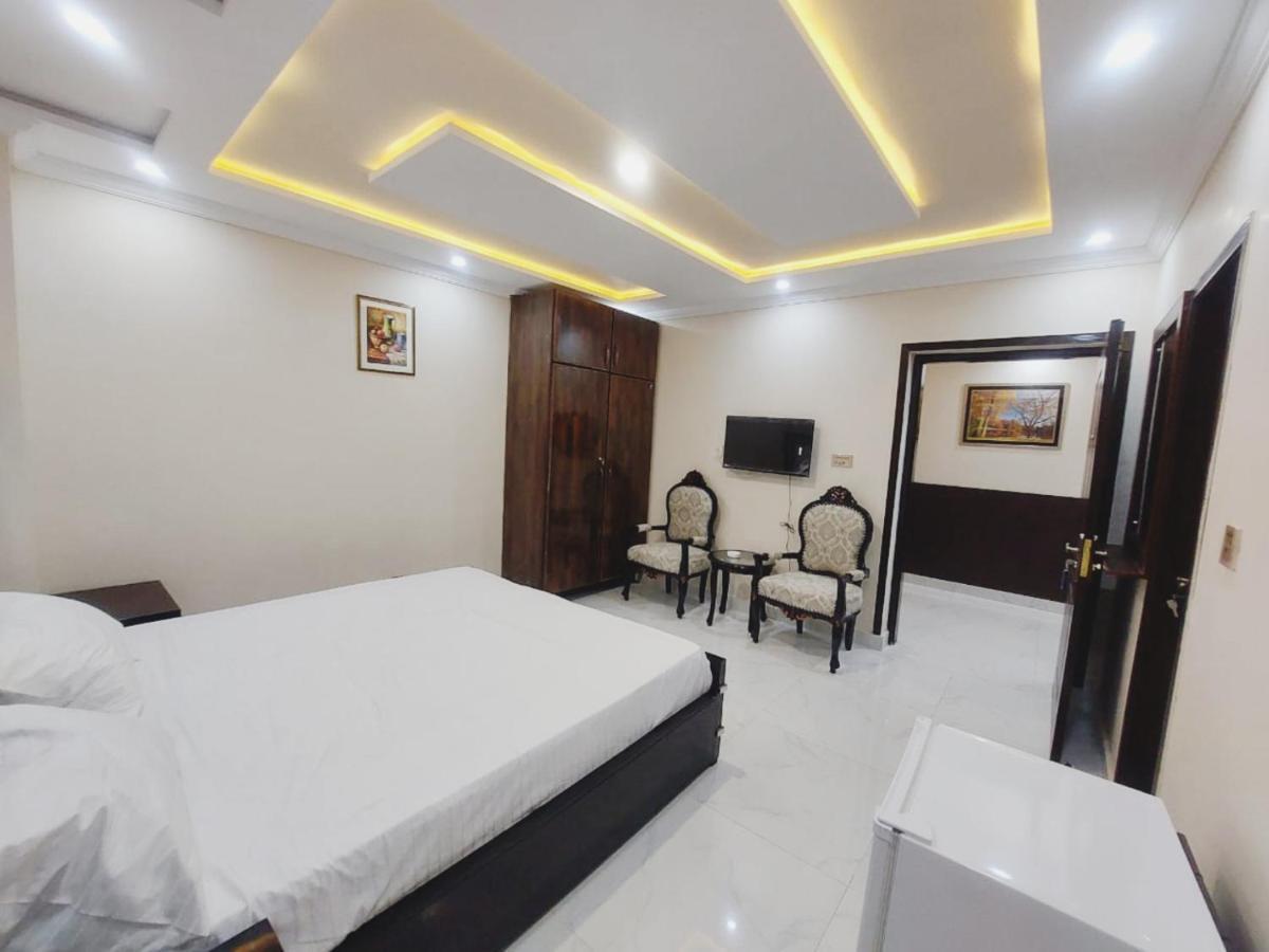 Hotel White Pearl Лахор Екстериор снимка