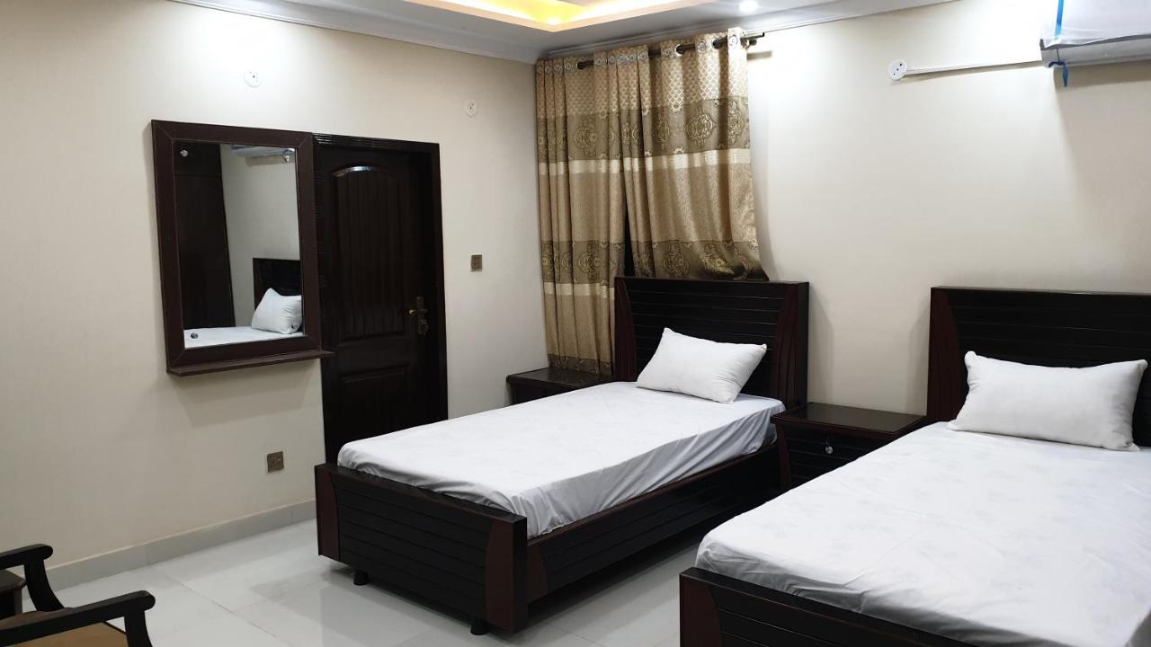 Hotel White Pearl Лахор Екстериор снимка