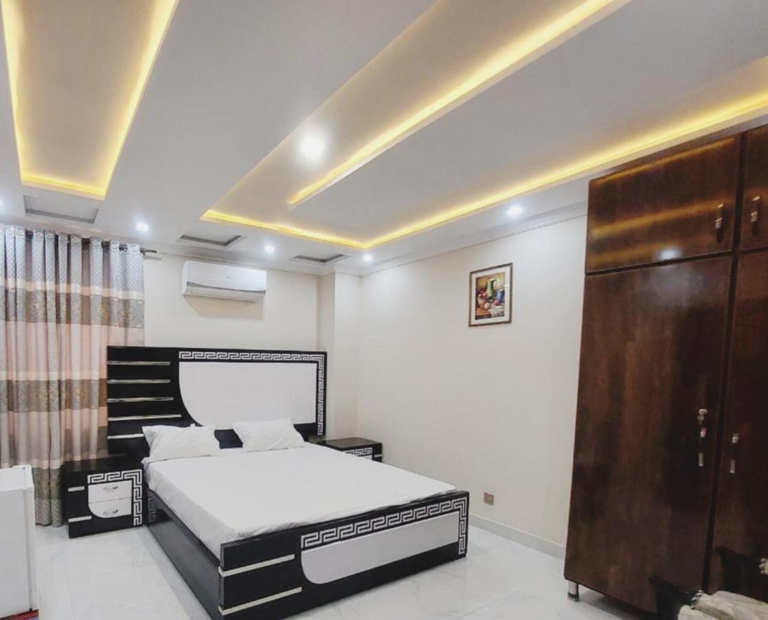 Hotel White Pearl Лахор Екстериор снимка