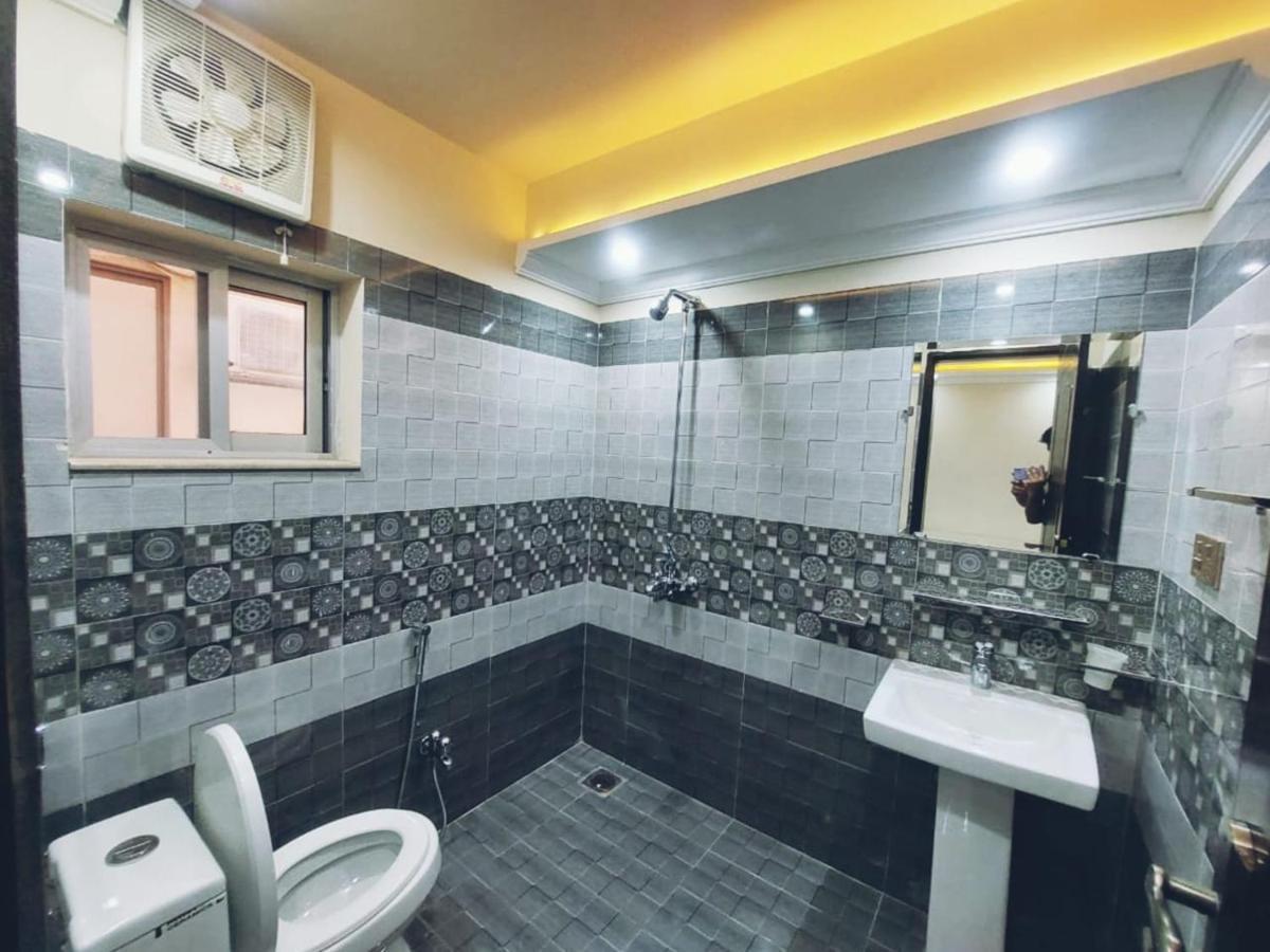Hotel White Pearl Лахор Екстериор снимка