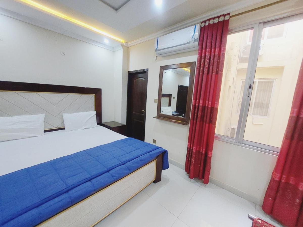 Hotel White Pearl Лахор Екстериор снимка