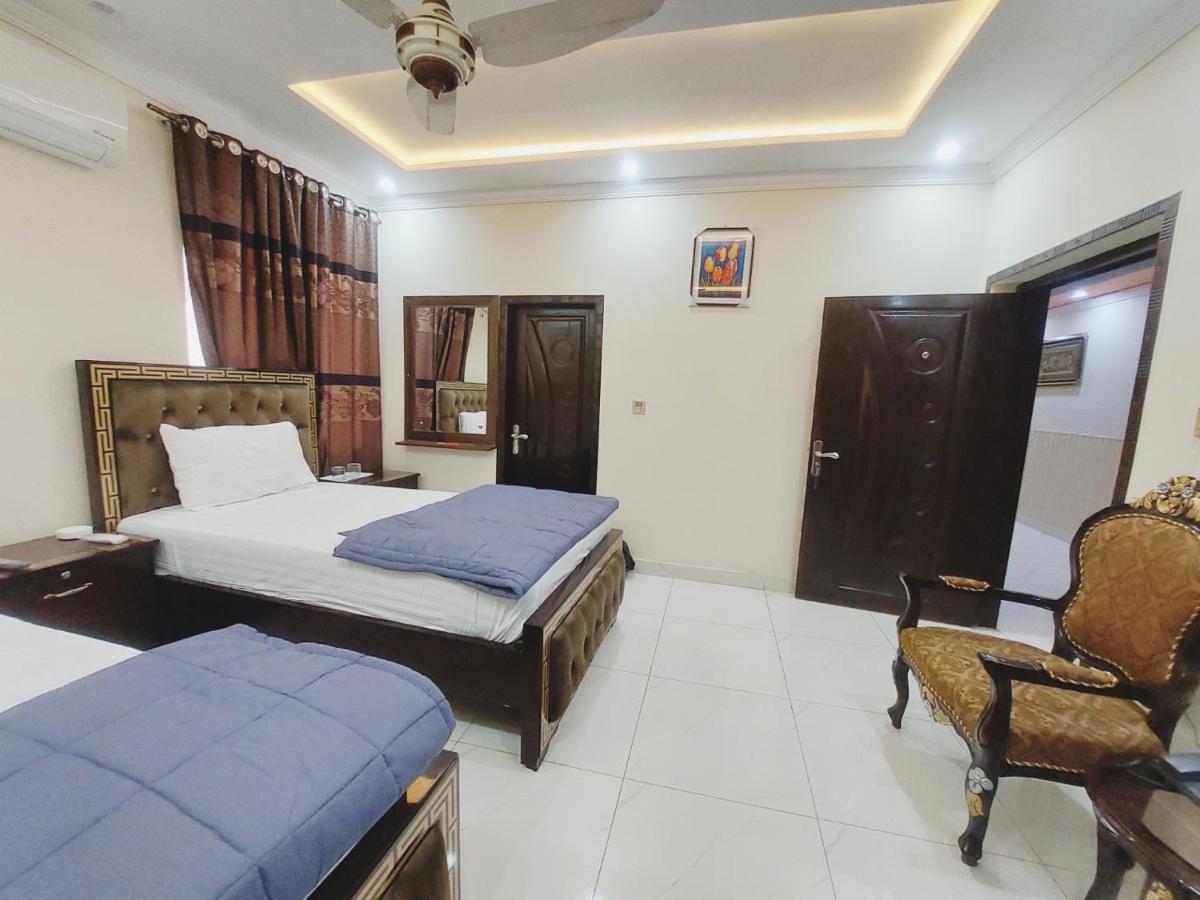 Hotel White Pearl Лахор Екстериор снимка