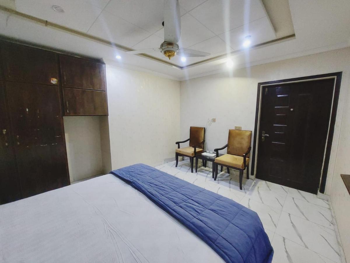 Hotel White Pearl Лахор Екстериор снимка